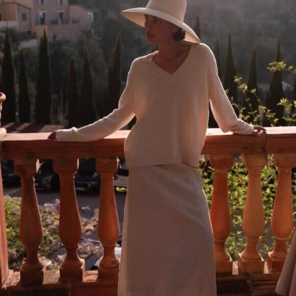 Jenni Kayne Simone V-Neck Sweater XS/S/M Ivory Off White Wool Quiet Lux - Picture 3 of 9